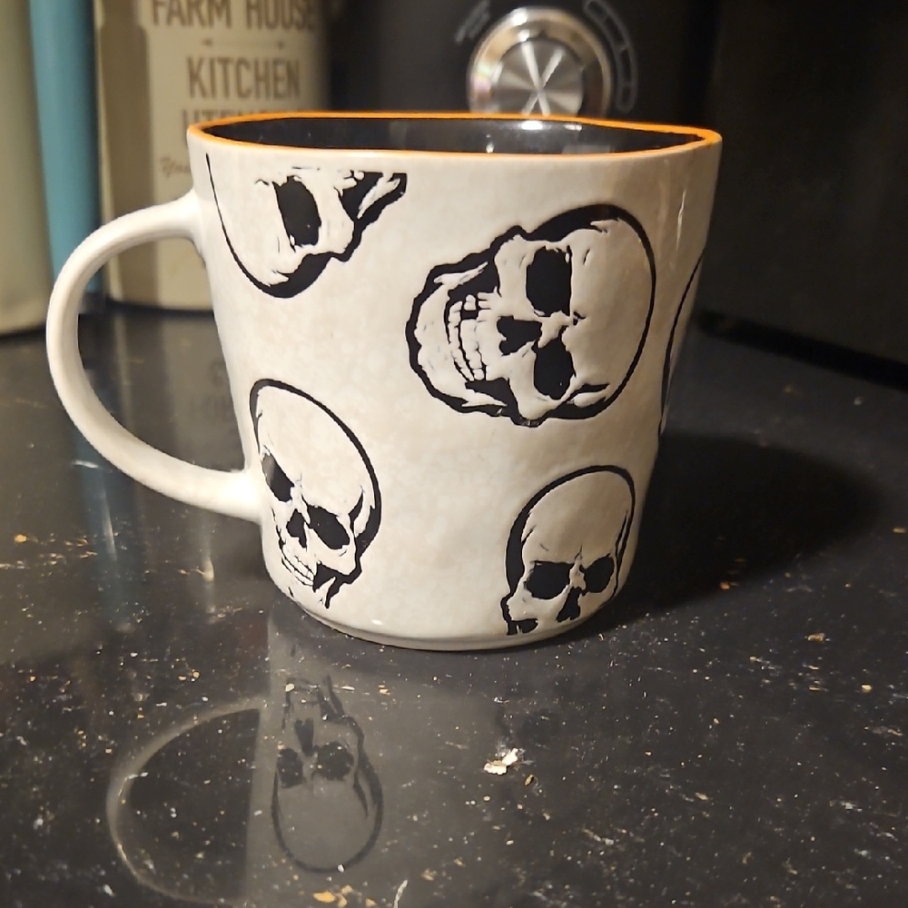 Skull Splatter Mug